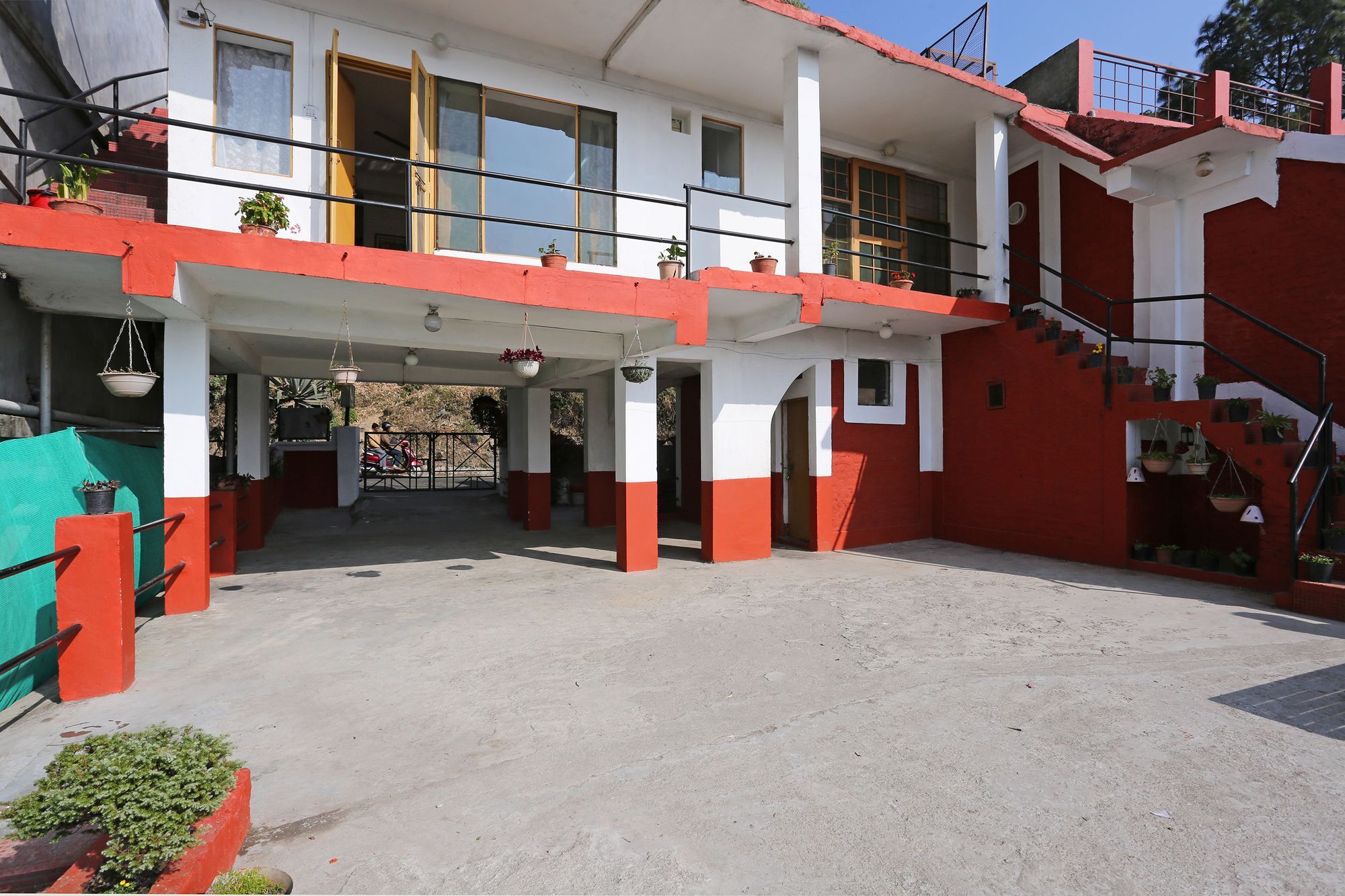 Oyo Home 10312 Spacious Studio Bhowali 奈尼塔尔 外观 照片